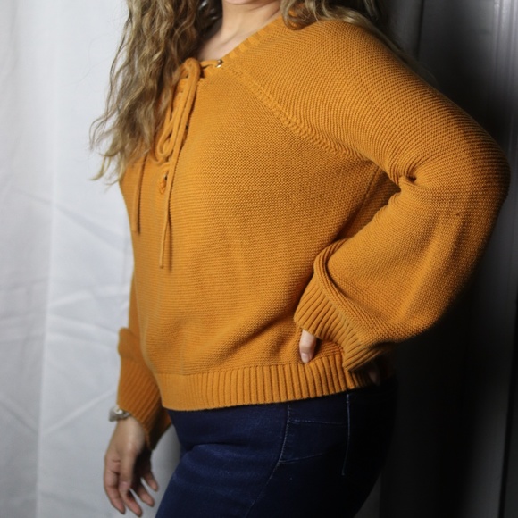 Orange Laced Sweater - Picture 3 of 3